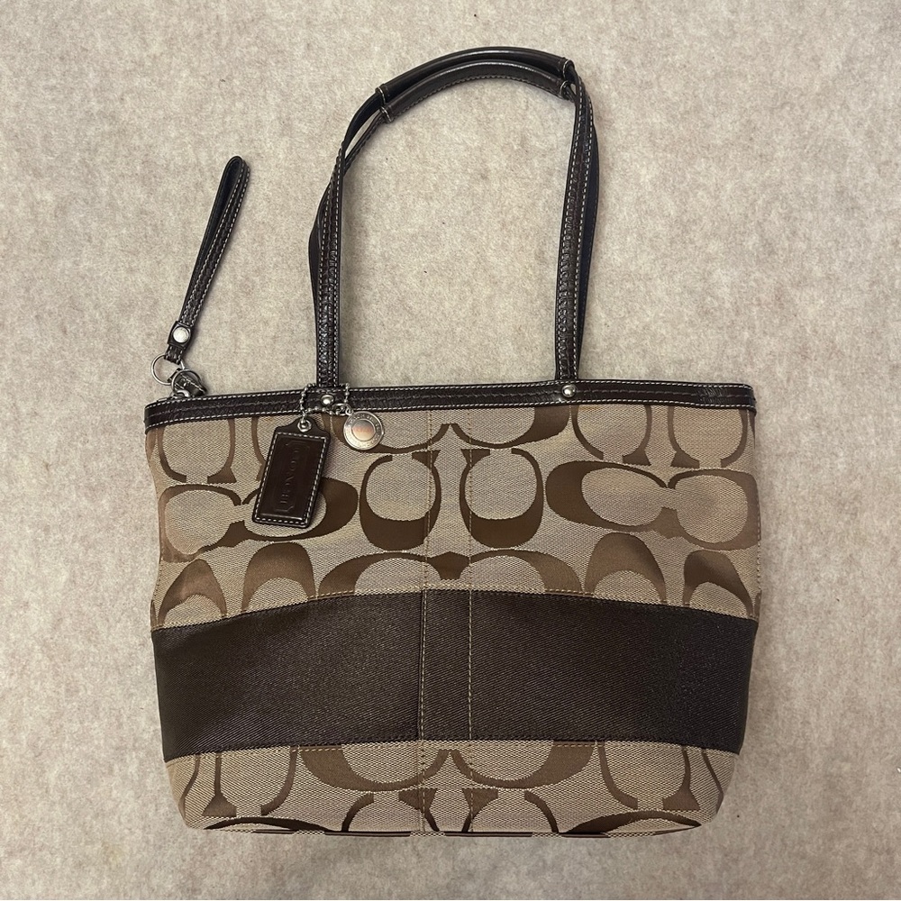 Coach Tan Signature Canvas Brown Strip and Trim Zip Tote Style F13548 Y2K 2000s - Picture 3 of 17